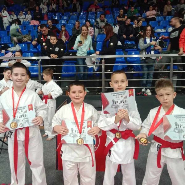 Најмлађи каратисти